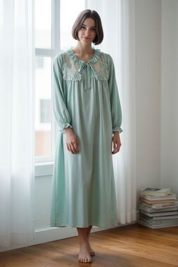 Featherbed New York Blue Satin Nightgown W/ Ruffled Collar & Embroidered Vintage
